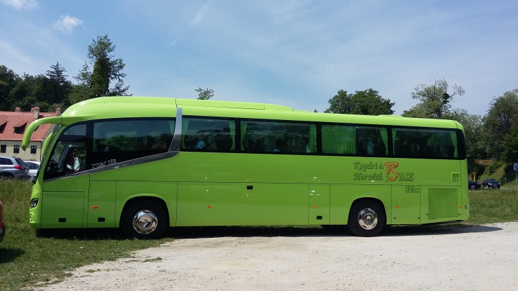 buszbérlés pécs
